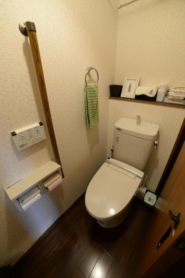 Guesthouse Iwase Toyama Station Exteriér fotografie