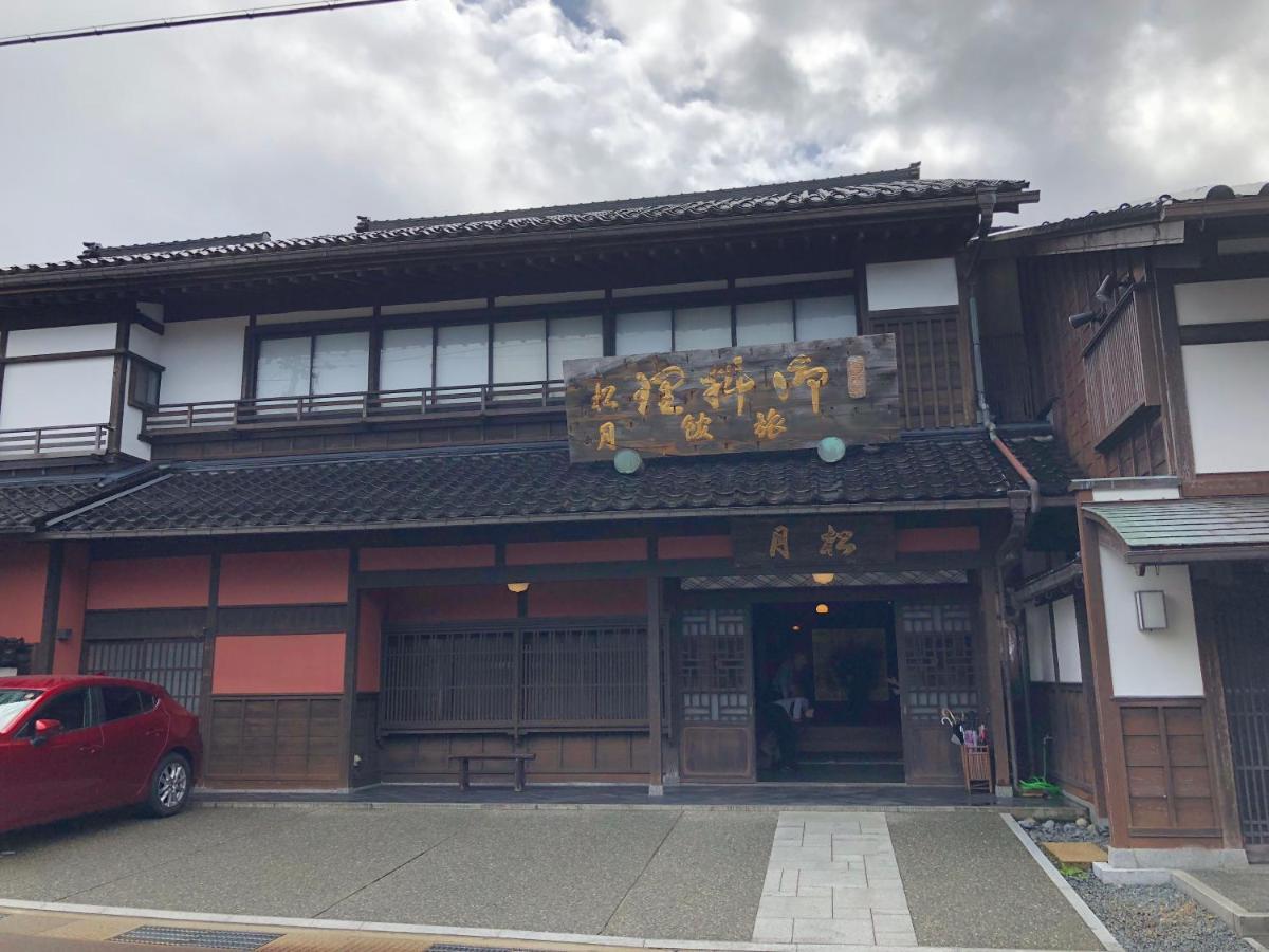 Guesthouse Iwase Toyama Station Exteriér fotografie
